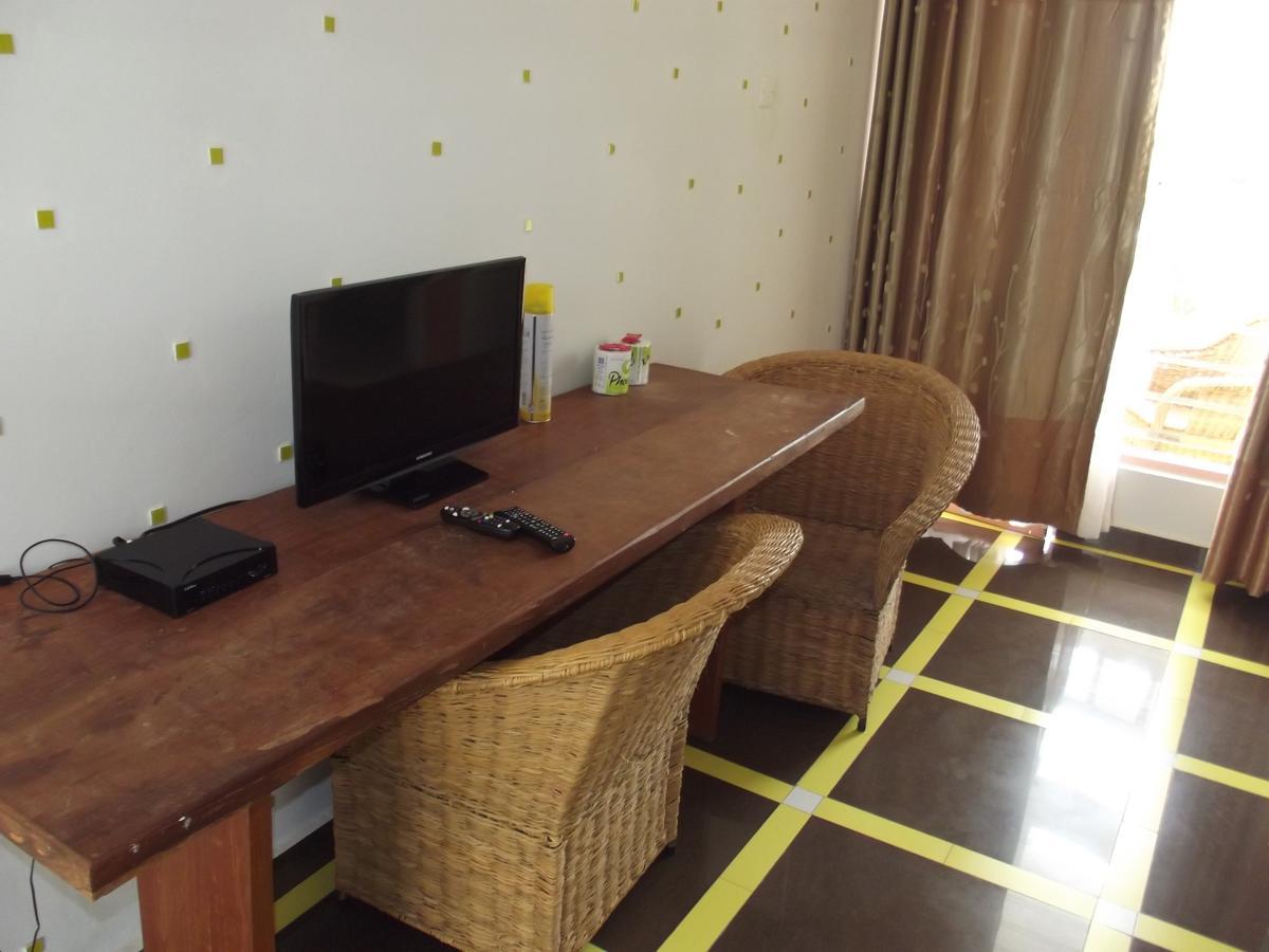 Peacock Park Hotel Укунда Екстериор снимка